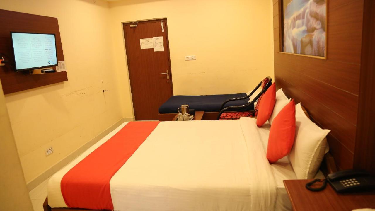 Hotel Kumaran Millenium Residency Vellore Zewnętrze zdjęcie