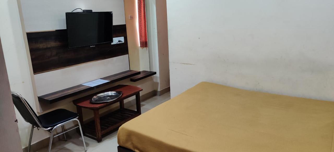 Hotel Kumaran Millenium Residency Vellore Zewnętrze zdjęcie